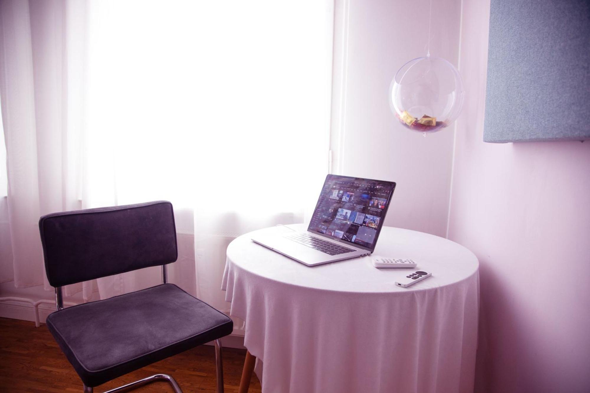 Huge Apartment With Home Cinema And Kitchen In Friedrichshain برلين المظهر الخارجي الصورة